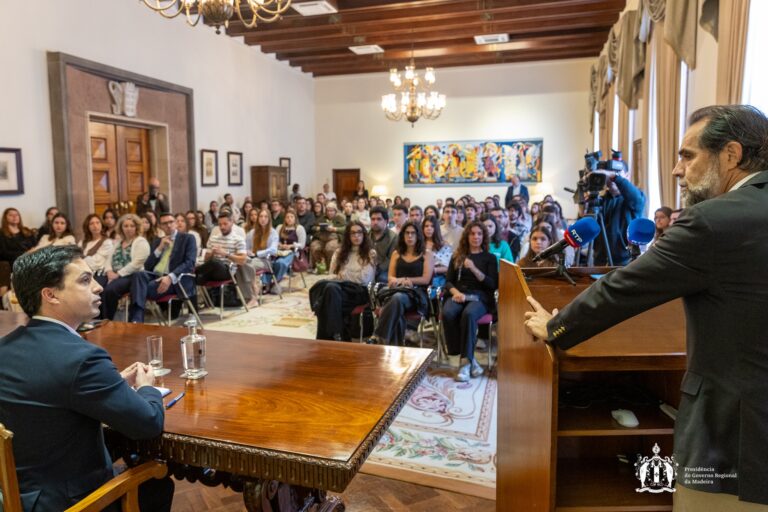 Sessão de Apresentação do Programa Ingressa